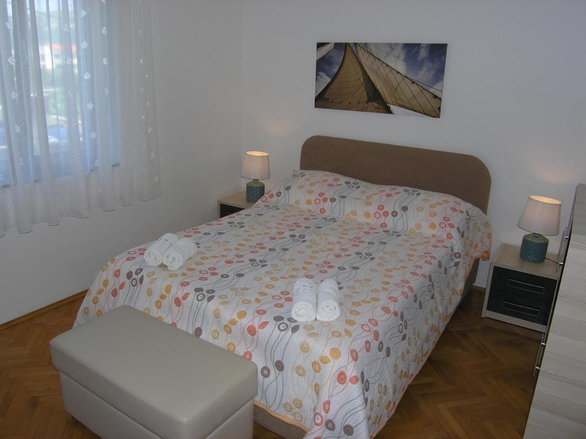 Apartments Jadranka With Magnificent Views Of The Sea - Baska Dış mekan fotoğraf